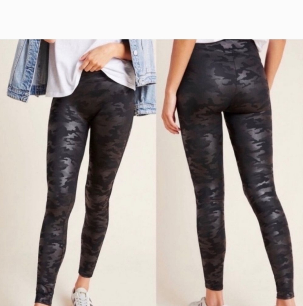 Spanx Faux‎ Leather Legging Black Camo size L